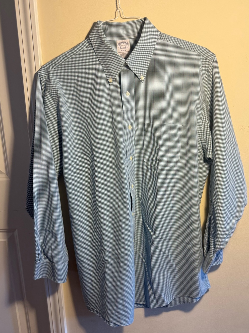 Brooks Brothers Classic Button-Down Men’s Shirt in Light Blue Gingham